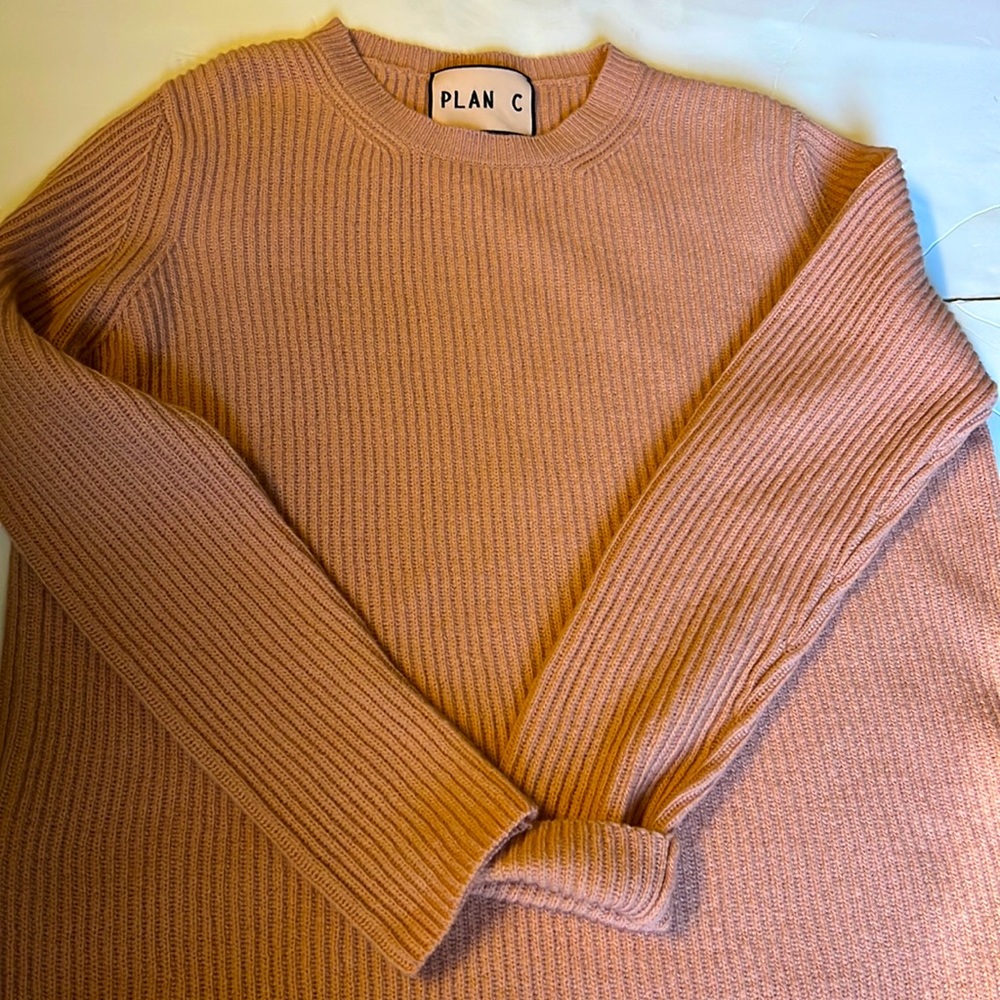 Plan C Size 48. (12 US) Virgin Wool sweater